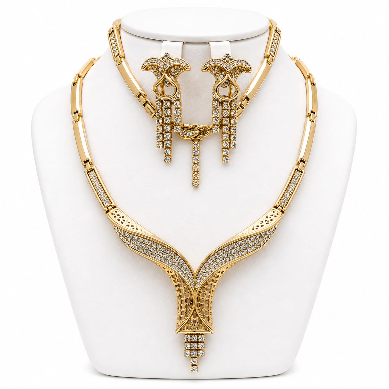 Elegant Gold Jewelry Set